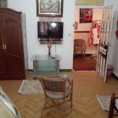 Vip Respectious Family Rooms El Biar Algiers Exterior foto